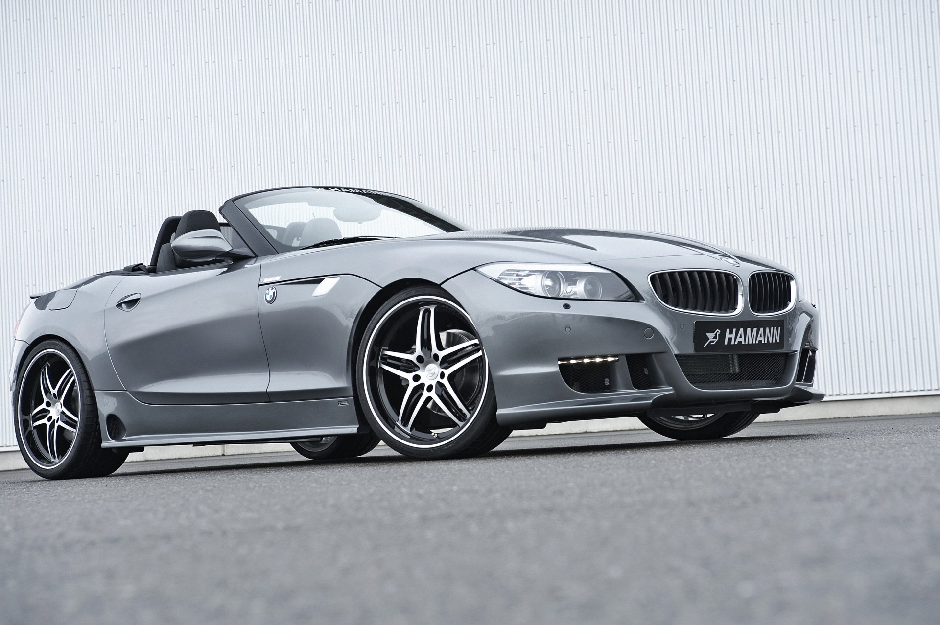 Download Silver Car Car BMW Vehicle BMW Z4 HD Wallpaper