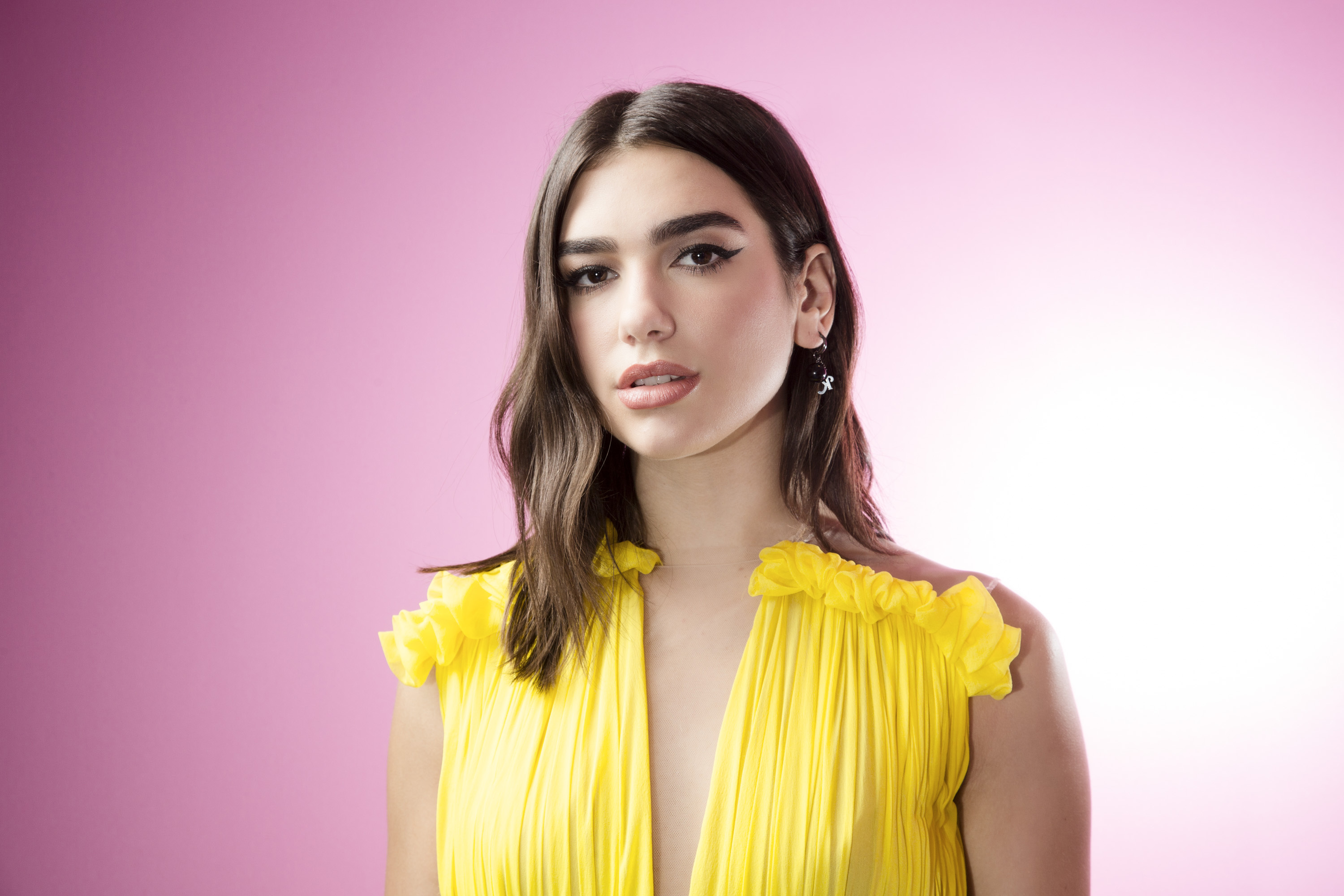 Download English Brown Eyes Brunette Singer Music Dua Lipa HD Wallpaper