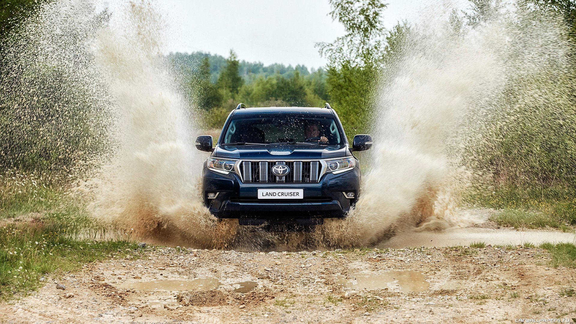 Download Vehicle Toyota Land Cruiser Prado HD Wallpaper